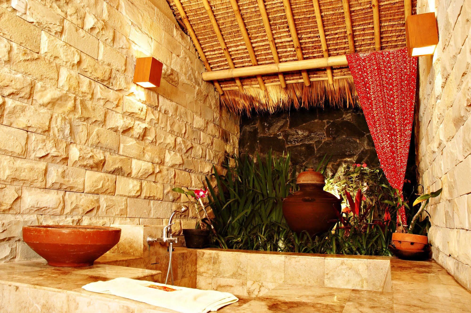 Kampung Sampireun Resort & Spa การุต ภายนอก รูปภาพ